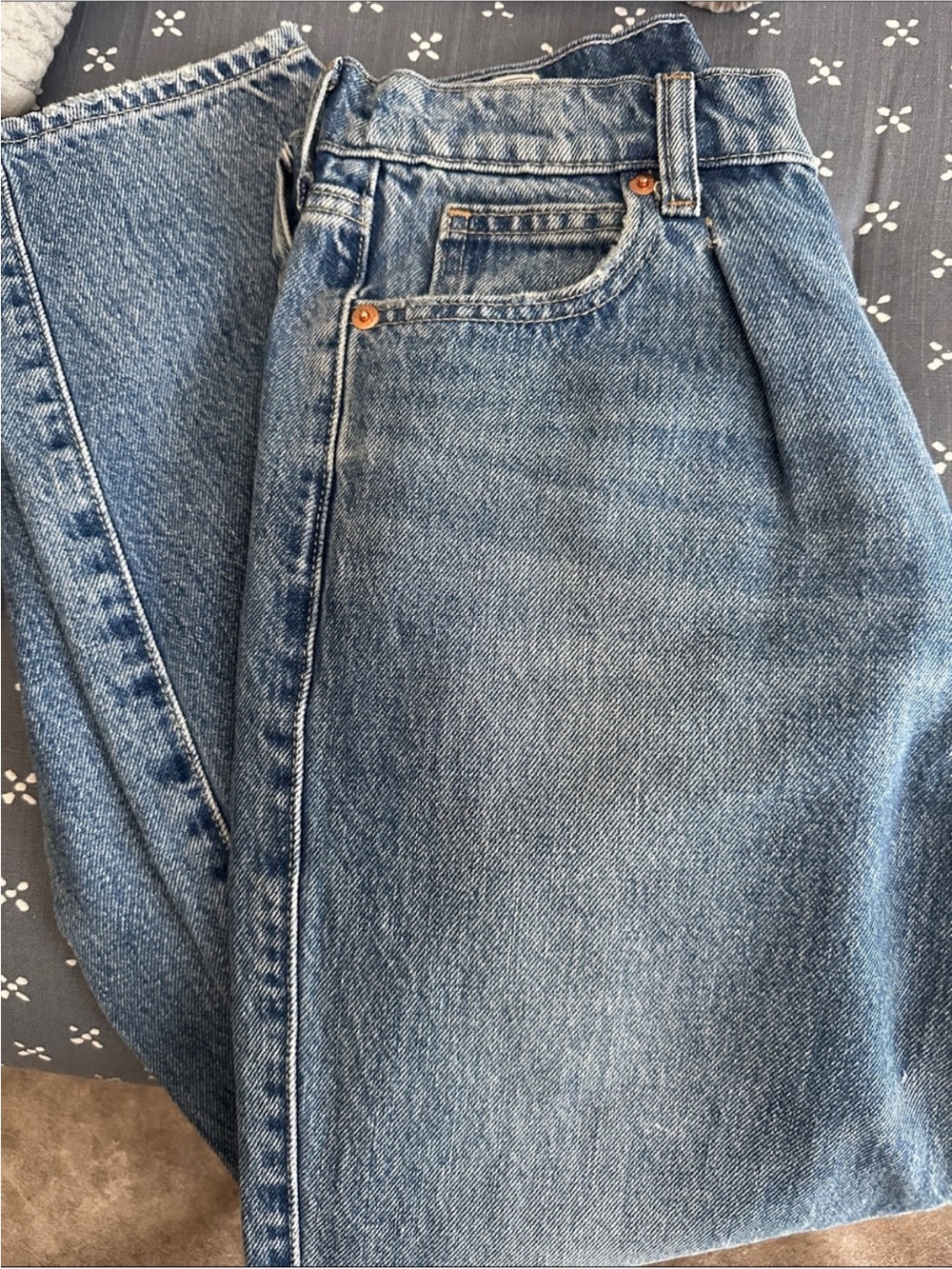 GAP High Rise Barrel Jeans | 24R - Picture 7 of 7